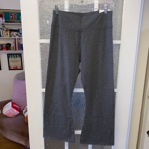Aerie Flared Cropped Legging